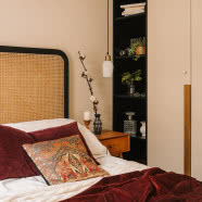 Klimatyczne mieszkanie w odcieniach ciepłego beżu