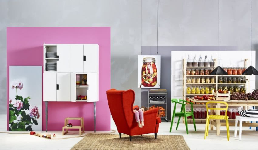 Dzieci bardzo chętnie gotują razem z mamą lub...