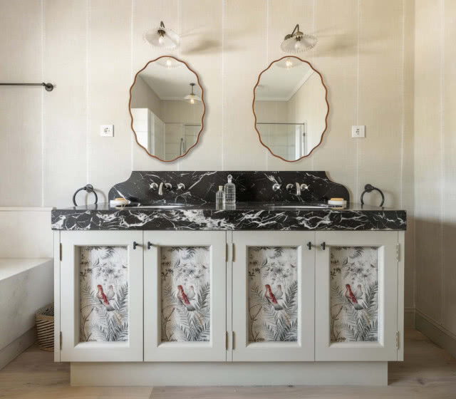 Lustro Oval Ribbon w miedzianej ramie