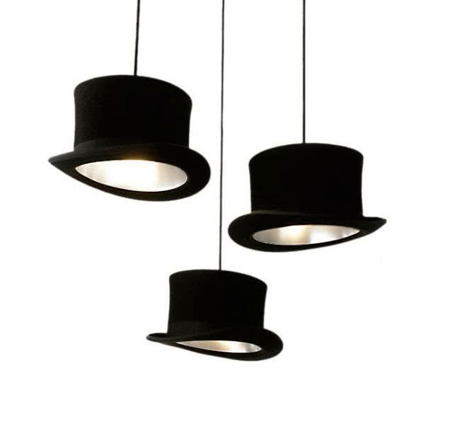 Świecące cylindry i meloniki "Jeeves & Wooster"...