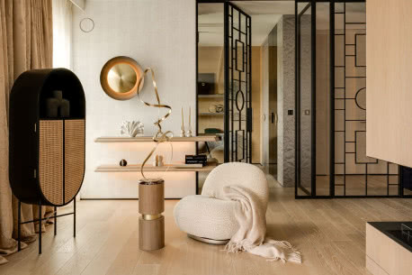 Artystyczne mieszkanie na Powiślu. Kolor, faktura i rozwiązania wywołujące dobre emocje