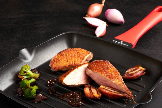 Pierś z kaczki z szalotkami i sosem balsamicznym