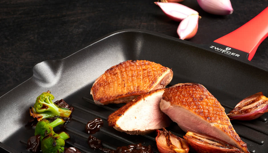 Pierś z kaczki z szalotkami i sosem balsamicznym