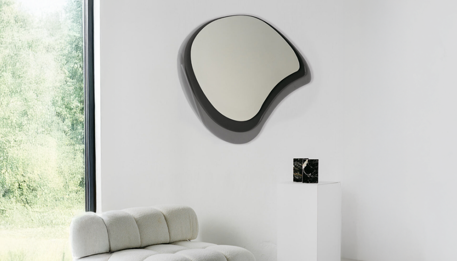 Lustro na ścianę w zgodzie z trendami - co będzie królować we wnętrzach w 2026 roku?