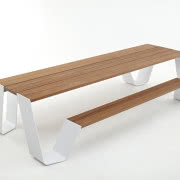 Stół piknikowy Hopper, projekt: Dirk Wynants.