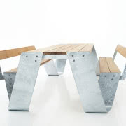 Stół piknikowy Hopper, projekt: Dirk Wynants.