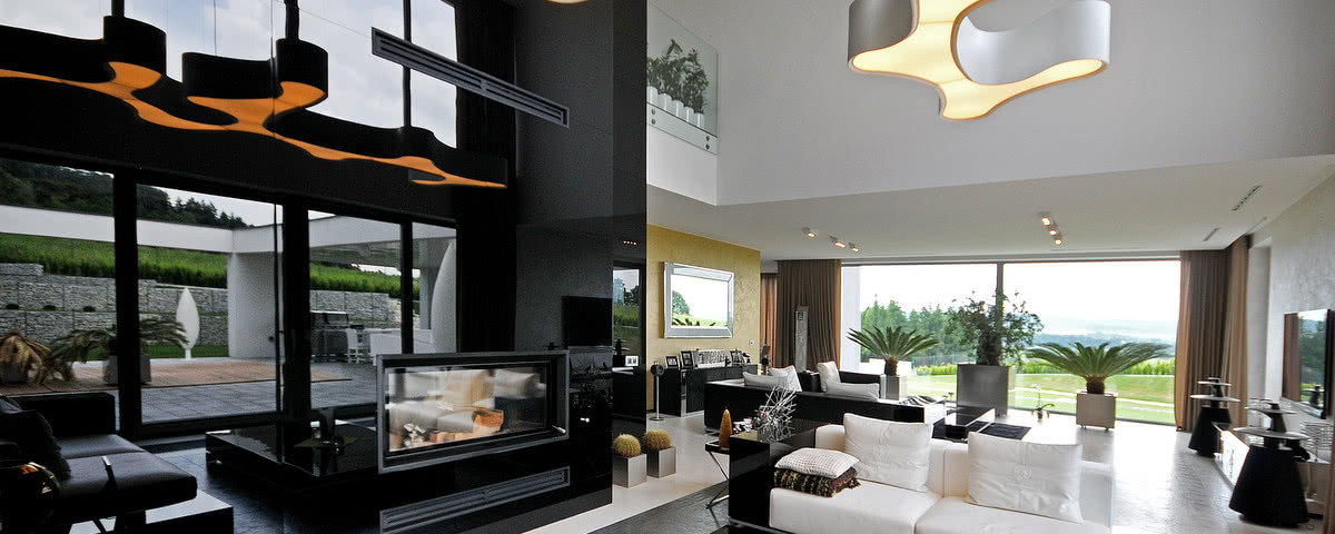 Roberto Cavalli, Versace, Fendi, Lamborghini... Karnawał designu