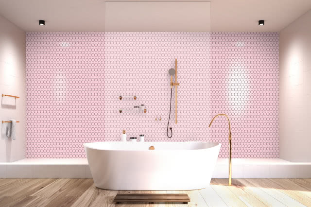 Aranżacja łazienki z mozaiką na ścianie