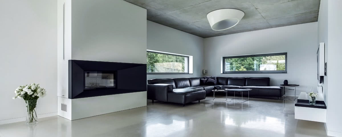 Beton, minimalizm i panorama Krakowa za oknem