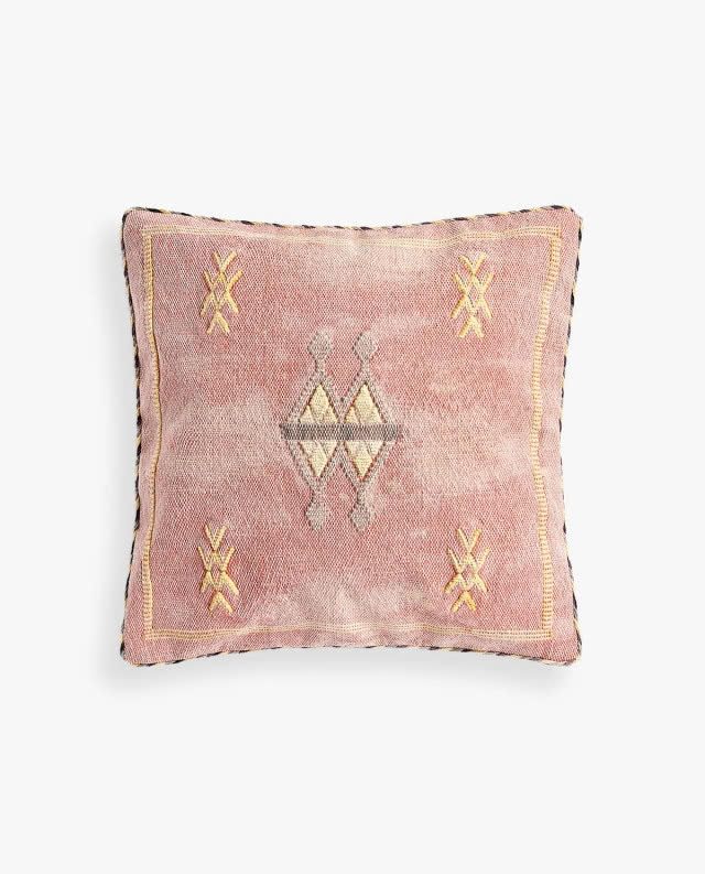 Bawełniana poszewka na poduszkę dekoracyjną z efektem sprania, Zara Home, 149 zł