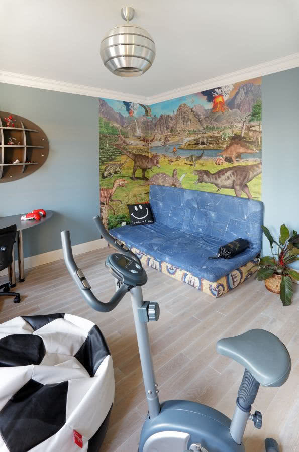 Pokój chłopca - na ścianie fototapeta z...