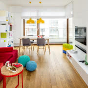 - Jest w projektowaniu zasada, że jeden kolor...