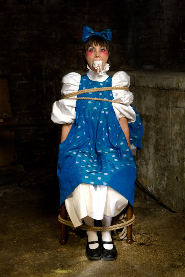 DESA Unicum, Kozyra Sierotka