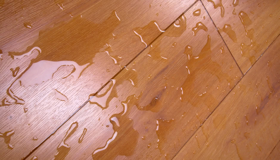 Panele wodoodporne - fakty i mity