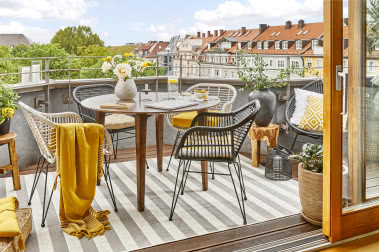 Rośliny na balkon, a strony świata - jakie kwiaty na balkon południowy, a jakie na wschodni?