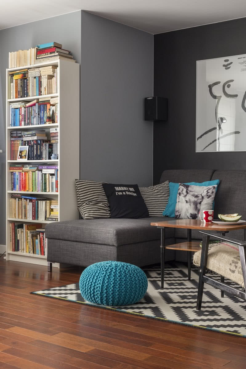 Turkusowe akcenty ożywiają utrzymane w...