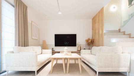 Jak światło kształtuje otwartą przestrzeń? Praktyczne porady aranżacyjne