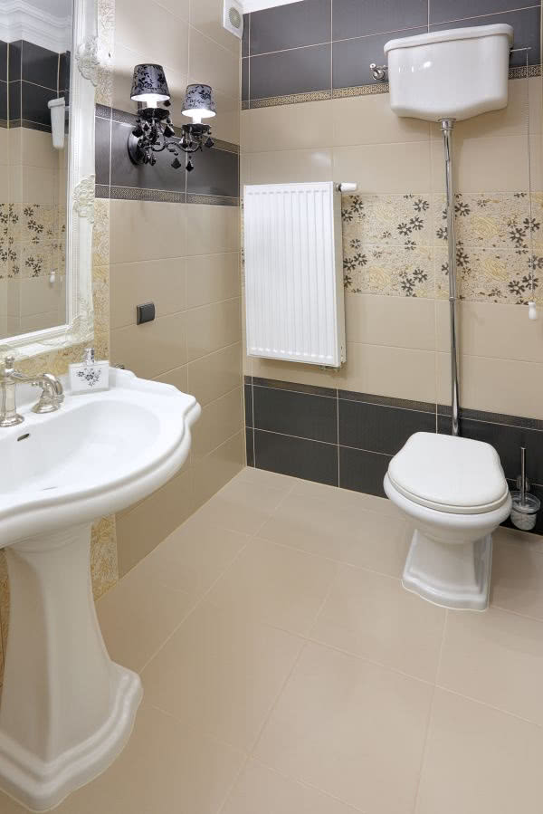 Charakter tej łazience nadaje stylizowana...