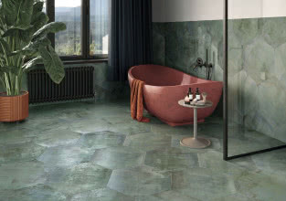 Co będzie modne w 2026 r. we wnętrzach? Czas na zieleń, szkło i oryginalne tapety