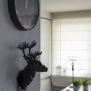 Vintage, plakaty i kolory w 3-pokojowym mieszkaniu