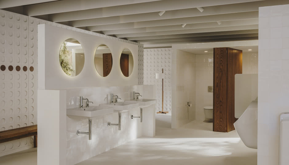 Łazienka w klimacie wakacji? Roca prezentuje kolekcję inspirowaną stylem śródziemnomorskim! 