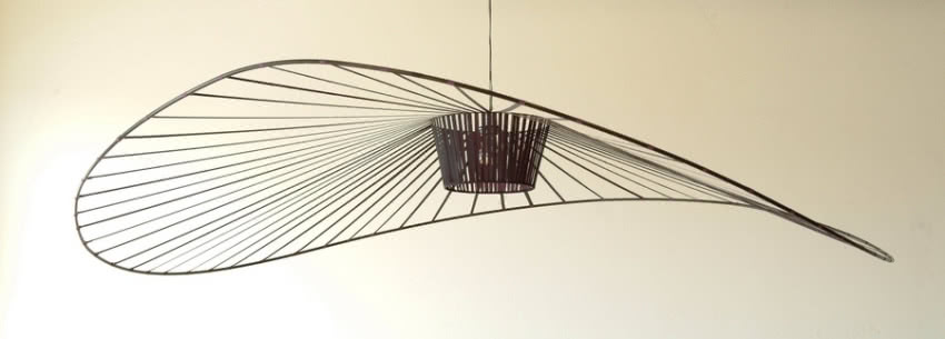 Vertigo to duża ażurowa lampa, która
wyznacza...