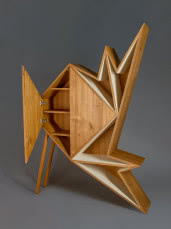 Szafa z serii Oru. Meble w kształcie origami, design Aljoud Lootah