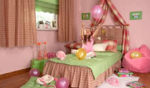 Różowa aranżacja pokoju dziewczynki