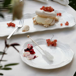 Aranżacja wielkanocnego stołu z porcelaną Villa Italia