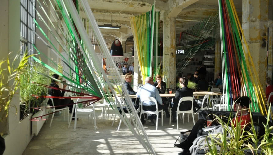 Biuro Centrala i aranżacja wnętrz Łodź Design w Warszawie