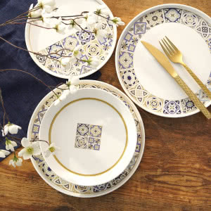 Aranżacja wielkanocnego stołu z porcelaną Villa Italia