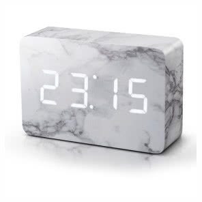Marmurowy budzik z białym wyświetlaczem LED, Gingko, Brick Marble Click Clock, BONAMI, 334 zł