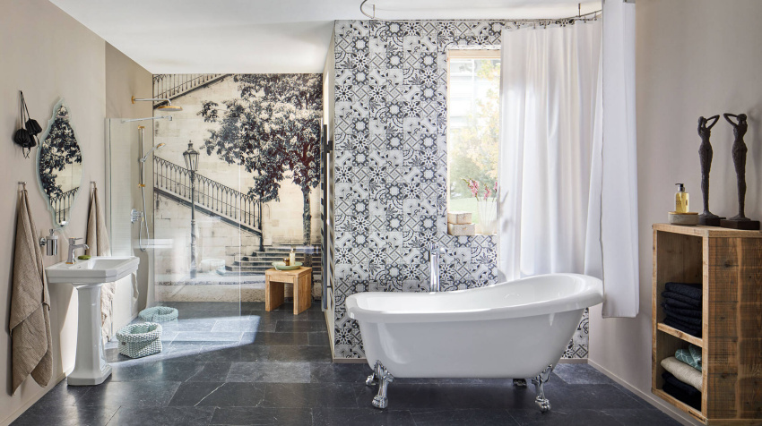 Tu pierwsze skrzypce grają tapety. Fot. Hansgrohe