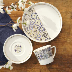 Aranżacja wielkanocnego stołu z porcelaną Villa Italia