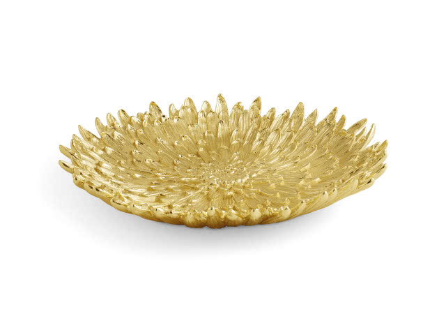 Patera Dahlia – elegancja w każdym calu. Kwiaty dalii oznaczają wdzięk, ale też wewnętrzną siłę. 