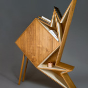 Koronkowy stołek Projekty Lootah są zarazem...