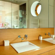 Szklane ściany apartamentu