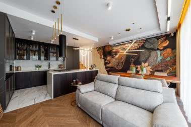 Dom inny niż wszystkie. Te wnętrza zachwycają oryginalnością!