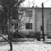 Biała kostka we Wrocławiu przed renowacją.