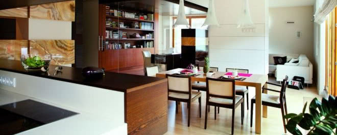 Szklane ściany apartamentu