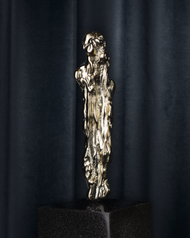 Uchwyt meblowy, Shir M, ArtCollection
205x30x20 mm, ok. 310 zł