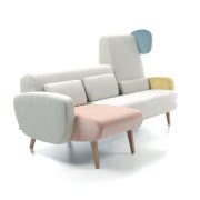 Sofę Teddy Bear można dowolnie komponować z...