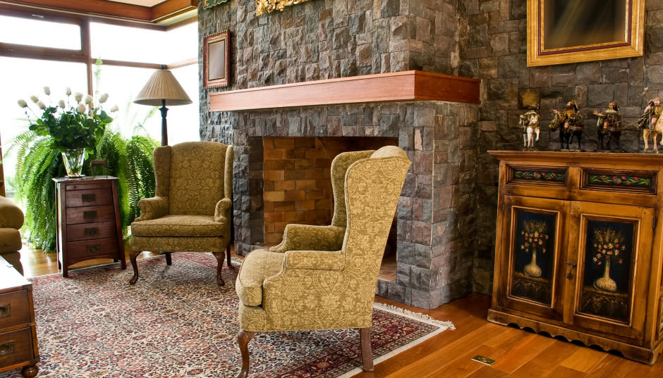 Styl dworkowy kiedyś i dziś - jak stworzyć klimatyczne wnętrze?