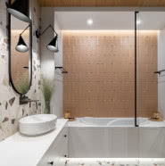 113-metrowy szeregowiec w Gdyni. Ma dwie garderoby i łazienkę z sauną!