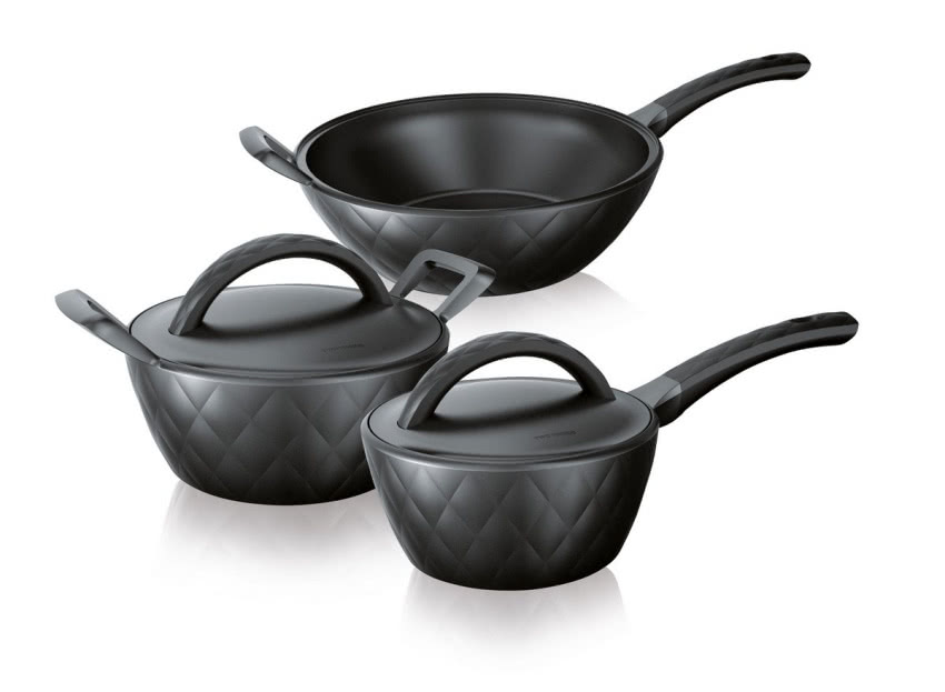 Ręcznie formowane aluminiowe naczynia do...