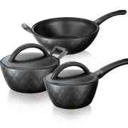 Krzesło Theo zaprojektowane przez Brytyjczyka...