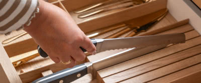 Jakie nowoczesne triki uporządkują naszą przestrzeń kuchenną?