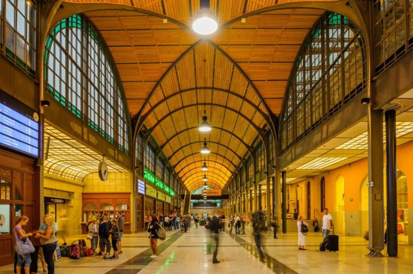 Dworzec Wrocław Główny, projekt Grupa 5...