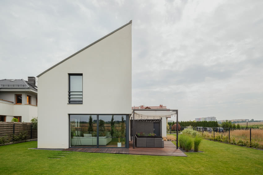 Bryła domu jest wolna od zbędnych
detali,...