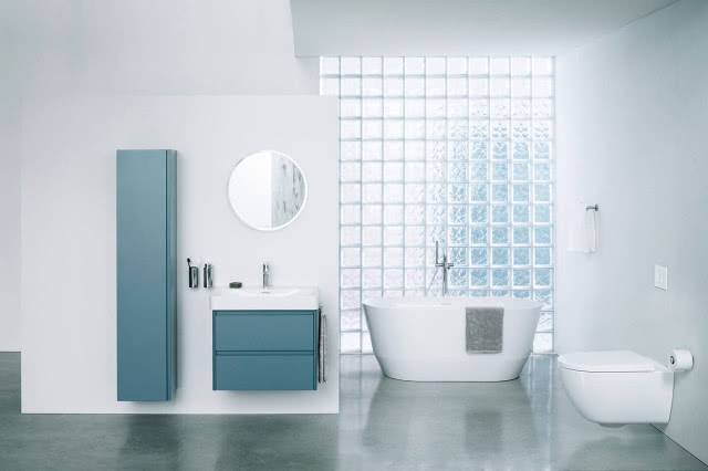 niebieska łazienka